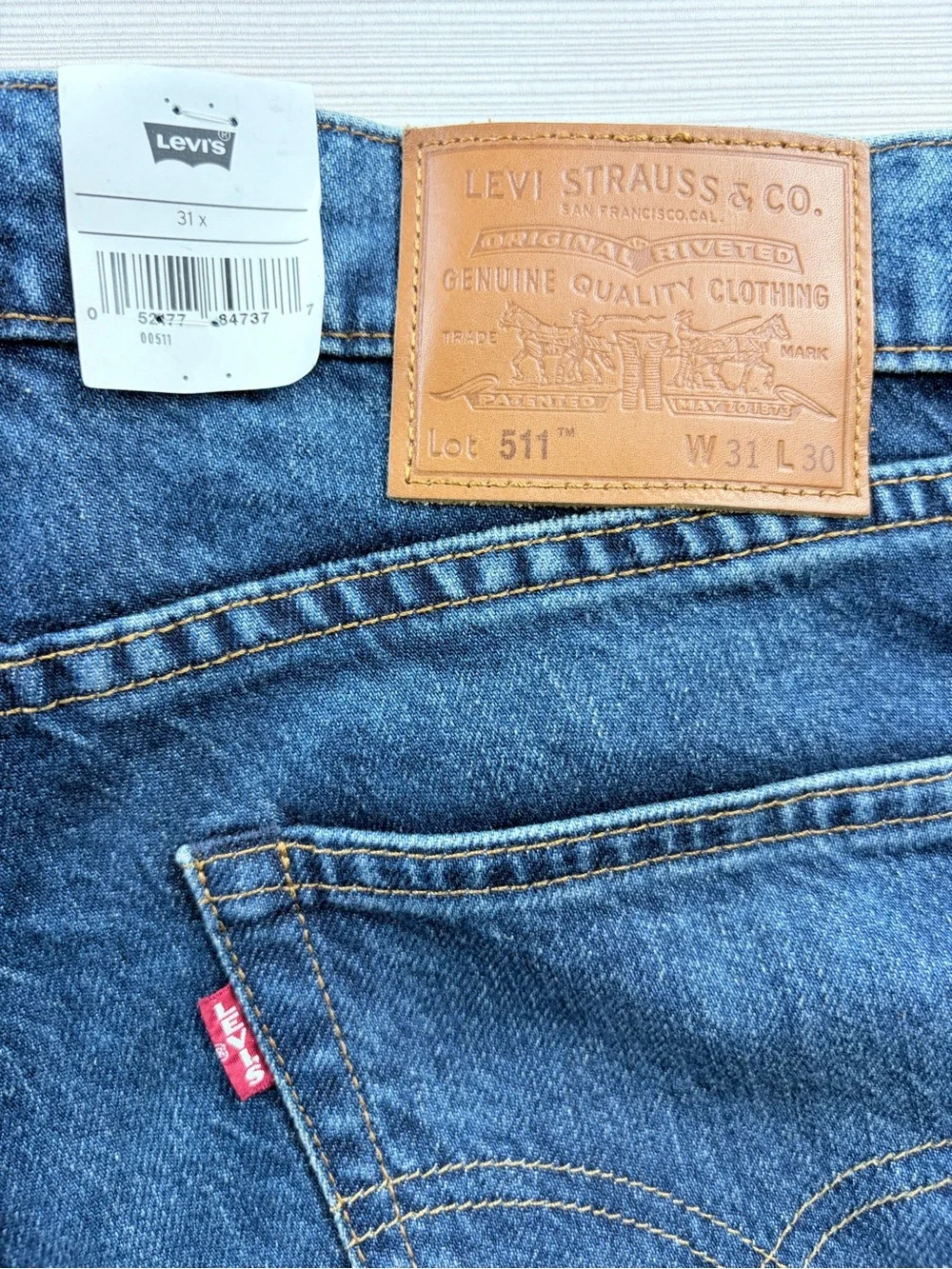 Men's Classic Straight-Leg Blue Jeans Remake of 1970 with the Big E,Size. 31